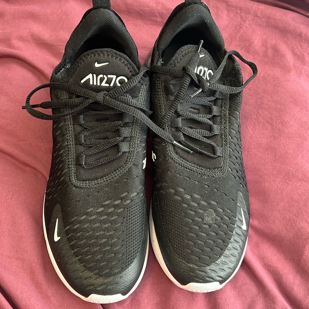 Women’s Nike air max 270